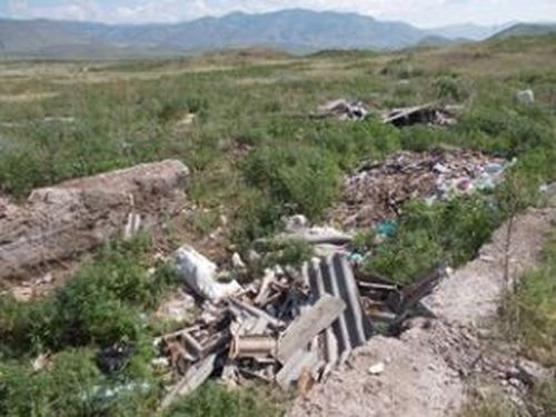 Нарушение земельного законодательства: В Улуг-Хемском районе выявлена свалка твердых коммунальных отходов