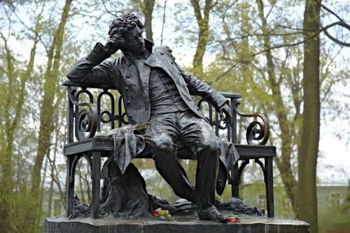 6 июня – Пушкинский день, известный также как День русского языка