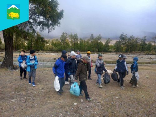 Жители Монгун-Тайгинского района очистили берега рек Мугур и Каргы