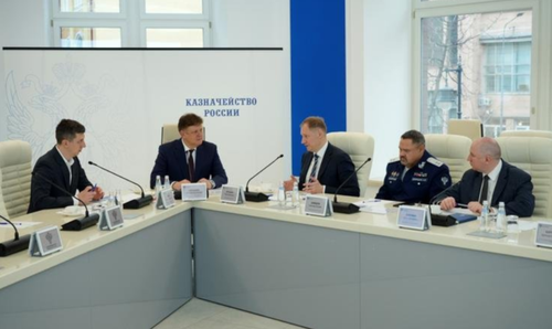 Состоялась рабочая встреча полпреда и руководителя Федерального казначейства