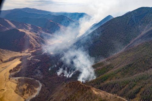 В Туве продлили особый противопожарный режим