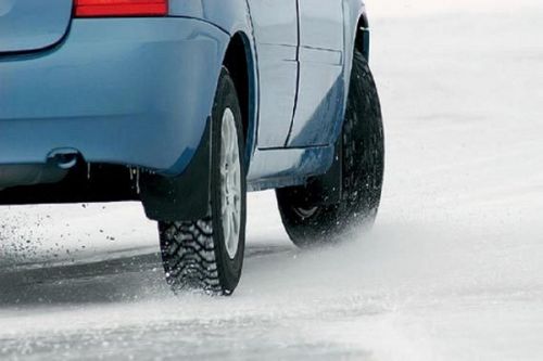 Миндортранс Республики Тыва призывает водителей быть предельно внимательными и осторожными при управлении транспортными средствами