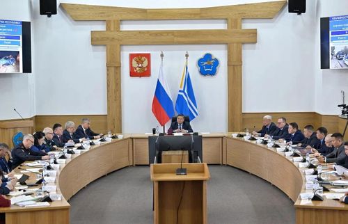 Глава Тувы: «Более 500 охотников в составе 89 бригад дежурят в Туве из-за активности медведей»