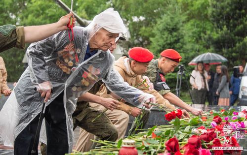 Владислав Ховалыг: «Наш долг сегодня – сохранить в своих сердцах благодарность старшему поколению – поколению Победителей!»
