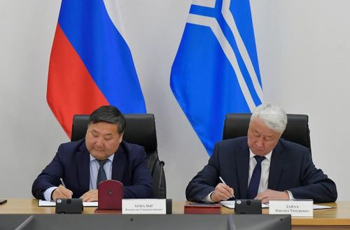 Тываның Чазаа биле Дээди Хурал кады ажылдажылга дугуржулгазынга атты салганнар