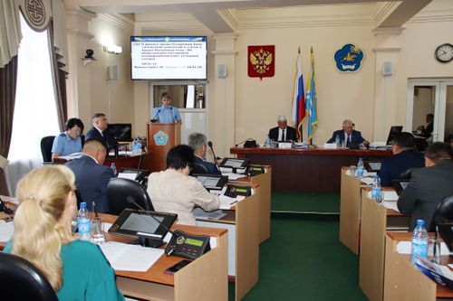 Пять лет работы: подведены итоги деятельности парламента Тувы третьего созыва