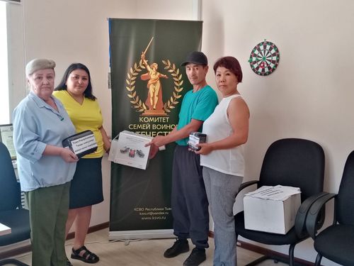 Трудовые коллективы Танды передали очередную посылку для бойцов