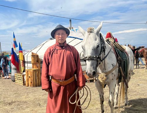 Овюрский район готовится к Межрегиональному конкурсу конного убранства