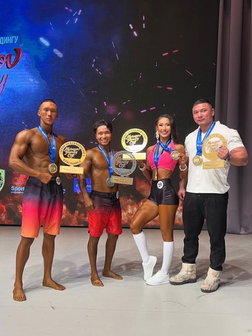 Атлеты из Тувы завоевали медали престижного турнира по бодибилдингу в Красноярске