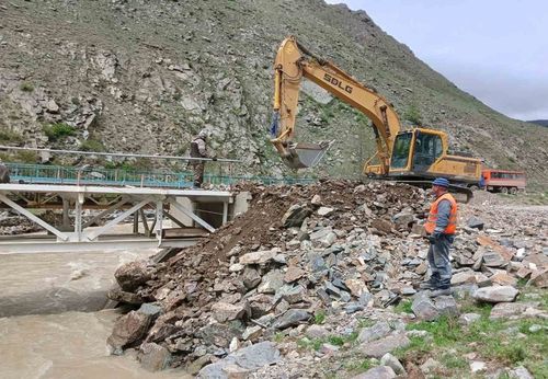 После обследования поврежденных половодьем дорог комиссия Росавтодора оценит ущерб