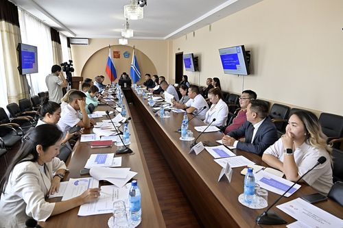 Тываның чурттакчылары хөй ажыл-чорудулгалыг төптер ачы-дузаларын хөйү-биле ажыглап турар