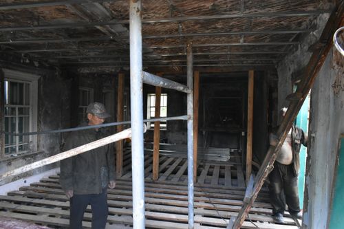 В Туранском музее готовятся к установке новых отделочных материалов