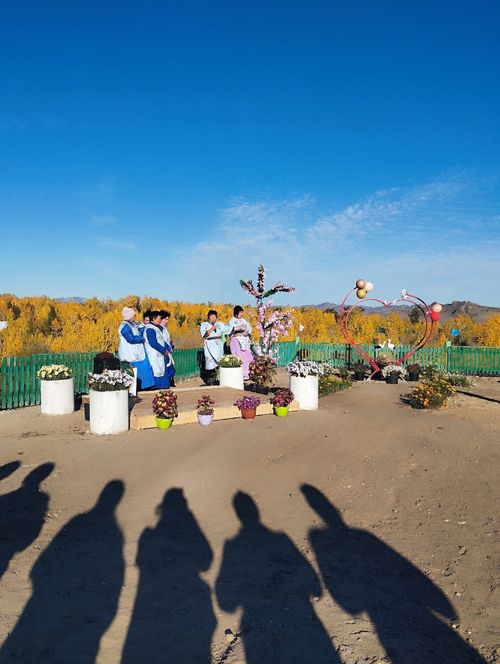 В Эрзинском районе открылся женский клуб «Сакура»