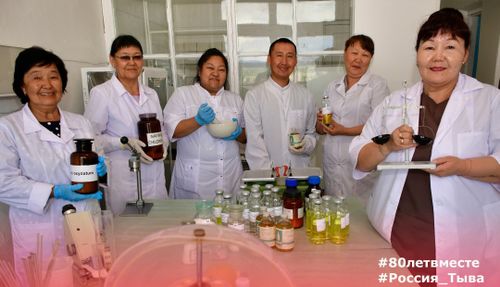 80-летию вхождения ТНР в состав СССР посвящается