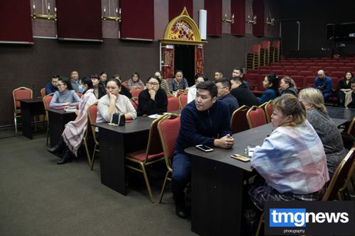 В Туве продолжается подготовка независимых общественных наблюдателей к выборам президента