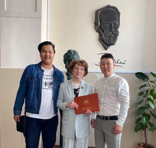 Участник из Тувы победил в конкурсе «Молодые дарования России»