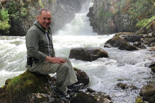 Глава Тувы поздравил Сергея Шойгу с днём рождения