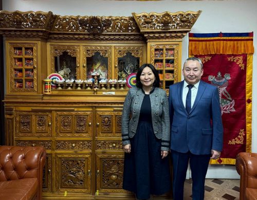 Калмыцкое постпредство в Москве пожелало Туве успешного проведения IV Международного буддийского форума