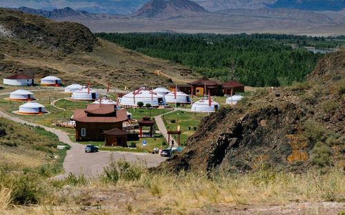 Орус географтыг ниитилел: Тыва — Мурнуу Сибирьниң езулуг эртинези