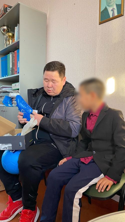 Главврач одной из больниц Тувы стал наставником для сельского школьника