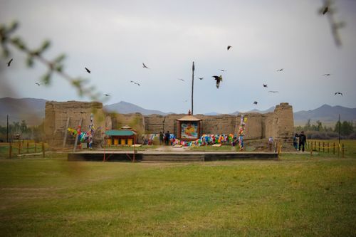 В Туве началась акция «Всероссийский день заботы о памятниках истории и культуры»