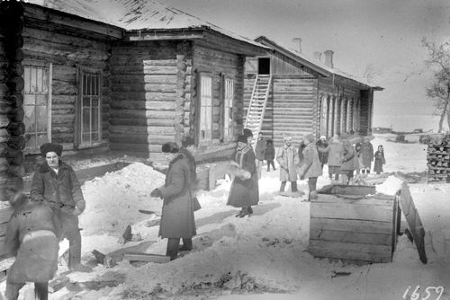 Из истории «субботников» в России и Туве