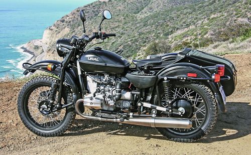 Мотоцикл «Урал» - всенародно любимое транспортное средство в СССР