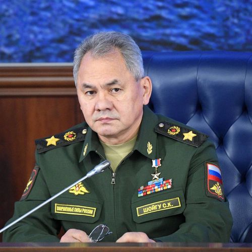 Министр обороны РФ поздравил командование и личный состав 55-й бригады за образцовое выполнение воинского долга