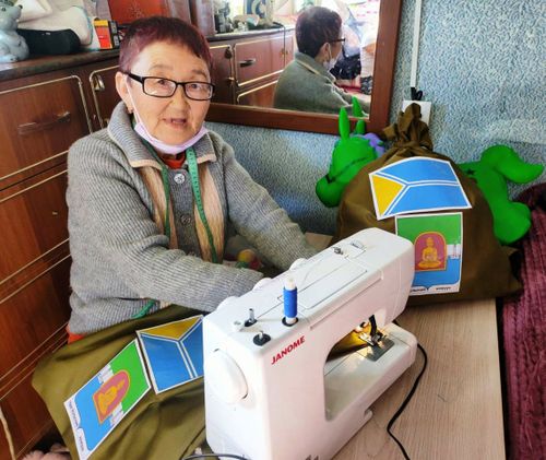 Чаа-Хөлдүң хоочуннары "Кызыл кош" акцияга каттышкан