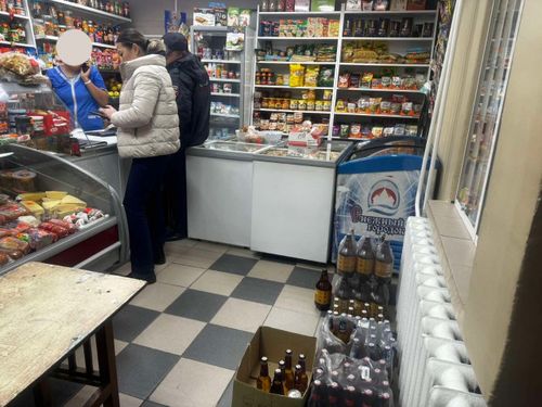 В Ак-Довураке и Барун-Хемчикском районе проведены рейды по выявлению нарушений правил продажи алкогольной продукции
