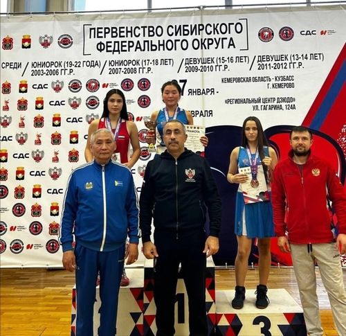 Сайлык Салчак – чемпион Сибирского федерального округа по боксу