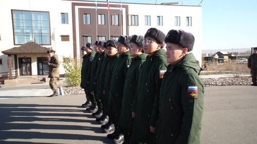 В Туве состоялась первая отправка молодых ребят на службу в ряды Вооруженных Сил страны