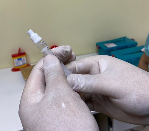 Минздрав Тувы приступил к назальной вакцинации от covid-19