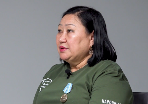 Чечек Сат, фронтовой волонтер Тувы.