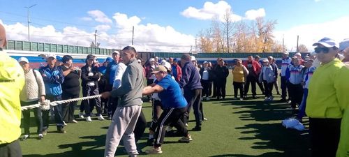 В Дзун-Хемчикском районе прошла осенняя спартакиада педагогов