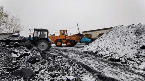 Где и за сколько купить уголь?