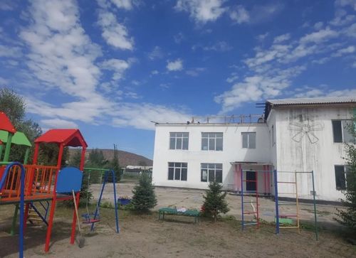 В детском саду «Чечек» в Кызыл-Мажалыке продолжается капремонт