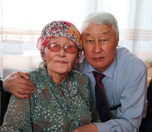 Күш-ажылдың хоочуну мугур тозан харлаан