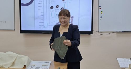 Учитель из Тувы Чечек Конзай примет участие в финале конкурса «Учитель года России»