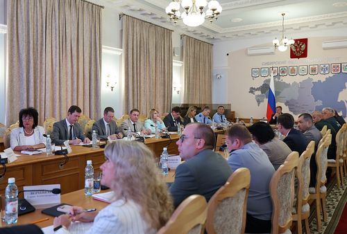 Бүрүн эргелиг төлээ соңгулдаларга белеткелдиң болгаш ону эрттирериниң талазы-биле хуралды эрттирген