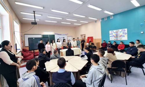 Глава Тувы поздравил студентов и преподавателей республики с Татьяниным днем