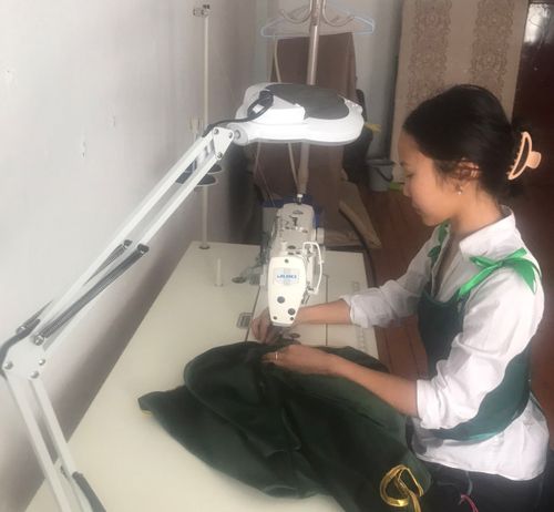 Соцкерээ: Айлин Алленниң хууда ажыл-херээ