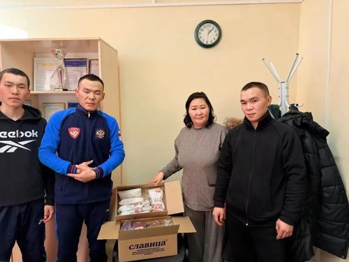 В селе Самагалтай прошла благотворительная акция «Поделись теплом»