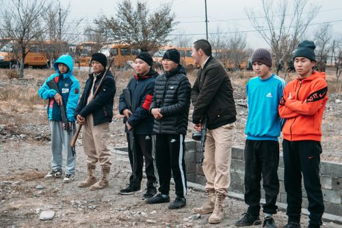 Десятиклассников Тувы знакомят с начальной военной подготовкой