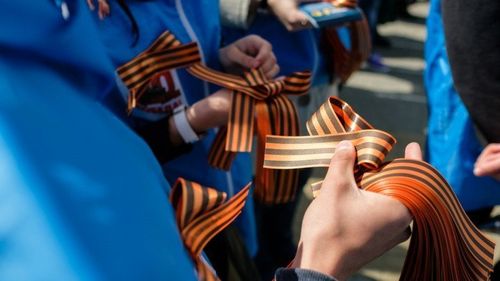 «Единая Россия» и «Волонтеры Победы» проведут к 9 мая акцию «Георгиевская ленточка» в России и на Донбассе