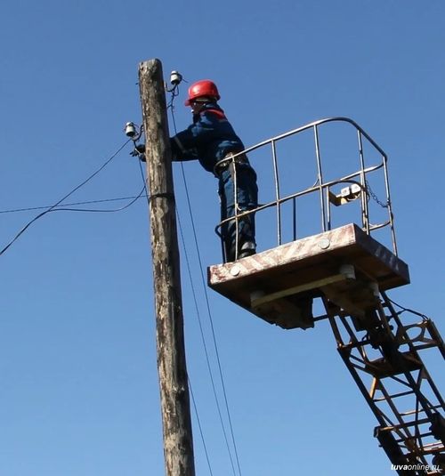 В нескольких районах Тувы восстановили электроснабжение, прерванное непогодой