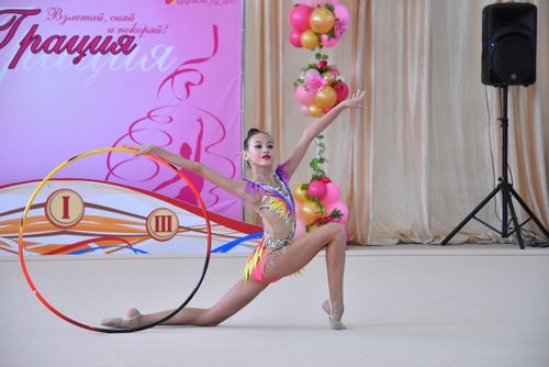 В Туве ищут девочек на пробы в федерацию художественной гимнастики
