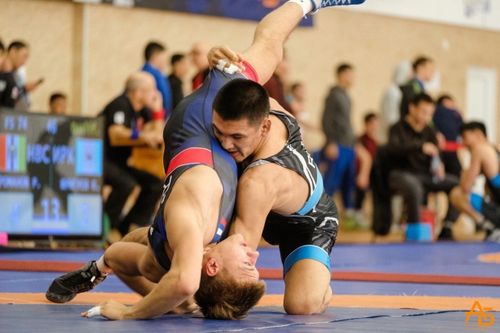 Сегодня - Международный день спортивной борьбы