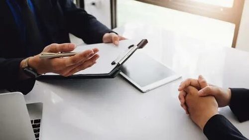 Работодатели, устроившие молодежь на работу в 2022 году, смогут рассчитывать на субсидии