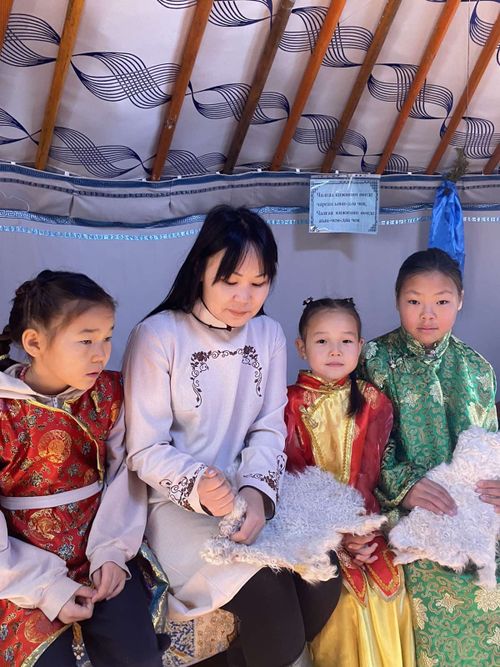 В Центре соцпомощи семье и детям Тандинского района отметили День тувинского языка